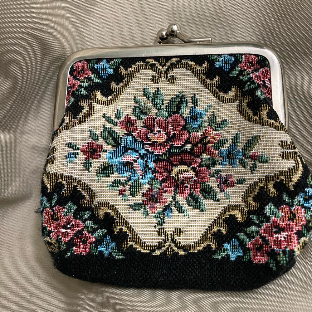 Vintage Floral Tapestry Coin Purse Hong Kong